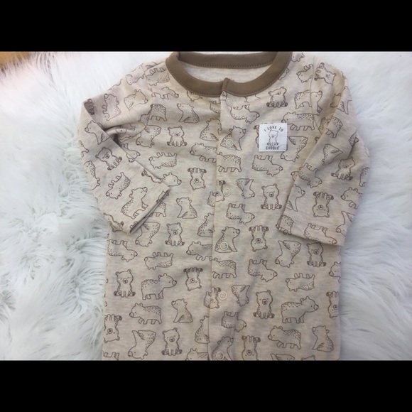 Carters - Picture 5 of 6